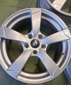Dbw Hyundai 7.5x17 5X114.3  ET46