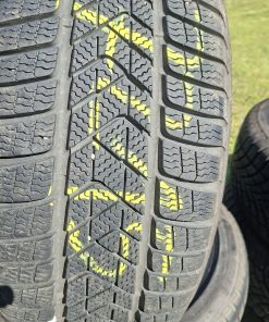 Pirelli SZ3 mo 225/45R18 95V Zimska DOT 25