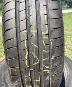 Goodyear Eagle F1 235/65R18 106w Letna DOT 1318