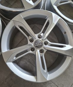 8x18 5X112  ET35