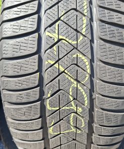 Pirelli SZ3 275/40R18 103V Zimska DOT 22