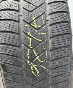 Pirelli Scorpion Winter 235/60R18 103H Zimska DOT 0220