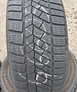 Continental ContiWintetContact TS830p 205/60R16 96H Zimska DOT 4320
