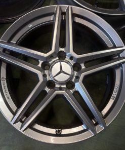 Mercedes 6.5x17 5X112 ET44