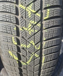 Pirelli SZ3 rft ☆ 225/55R17 97H Zimska DOT 24