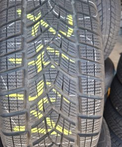 Goodyear UG performance + 225/60R18 104V Zimska DOT 25