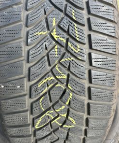 Goodyear UltraGrip performance+ 225/50R17 98V Zimska DOT 4021