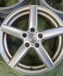 Dezent Škoda 6.5x17 5X112 ET46