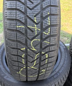 Pirelli SnowControl Serie3 195/55R17 92H Zimska DOT 2923